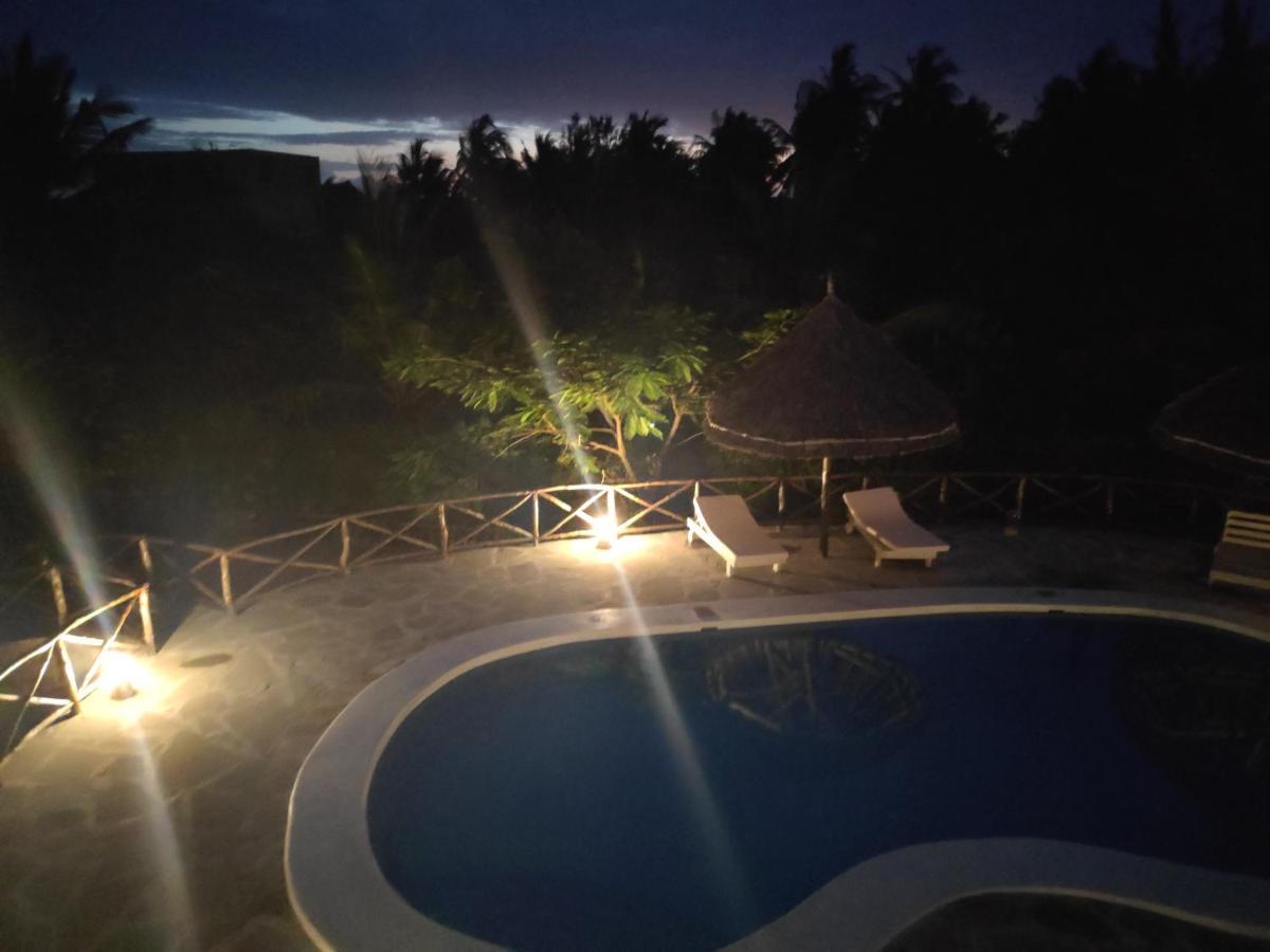 Kimya House, Watamu Bed & Breakfast Bagian luar foto