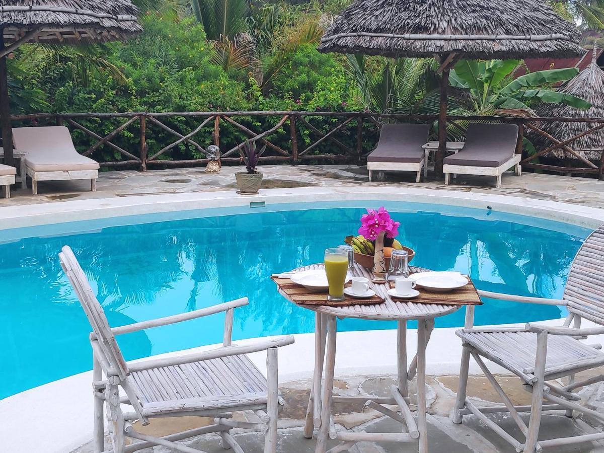 Kimya House, Watamu Bed & Breakfast Bagian luar foto