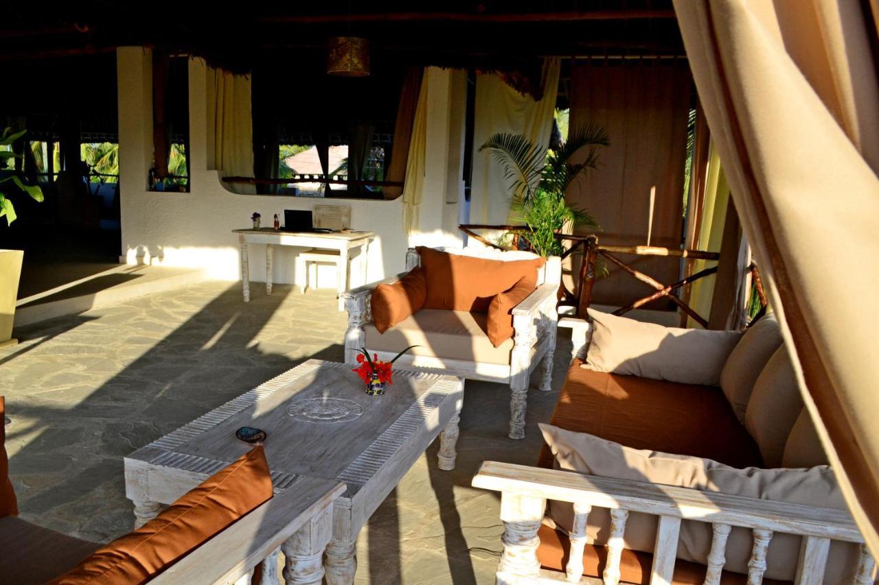 Kimya House, Watamu Bed & Breakfast Bagian luar foto