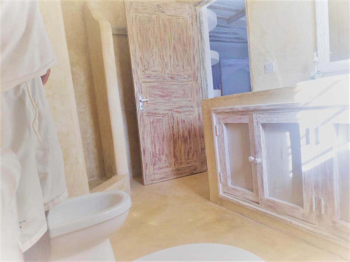 Kimya House, Watamu Bed & Breakfast Bagian luar foto
