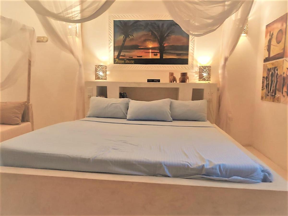 Kimya House, Watamu Bed & Breakfast Bagian luar foto